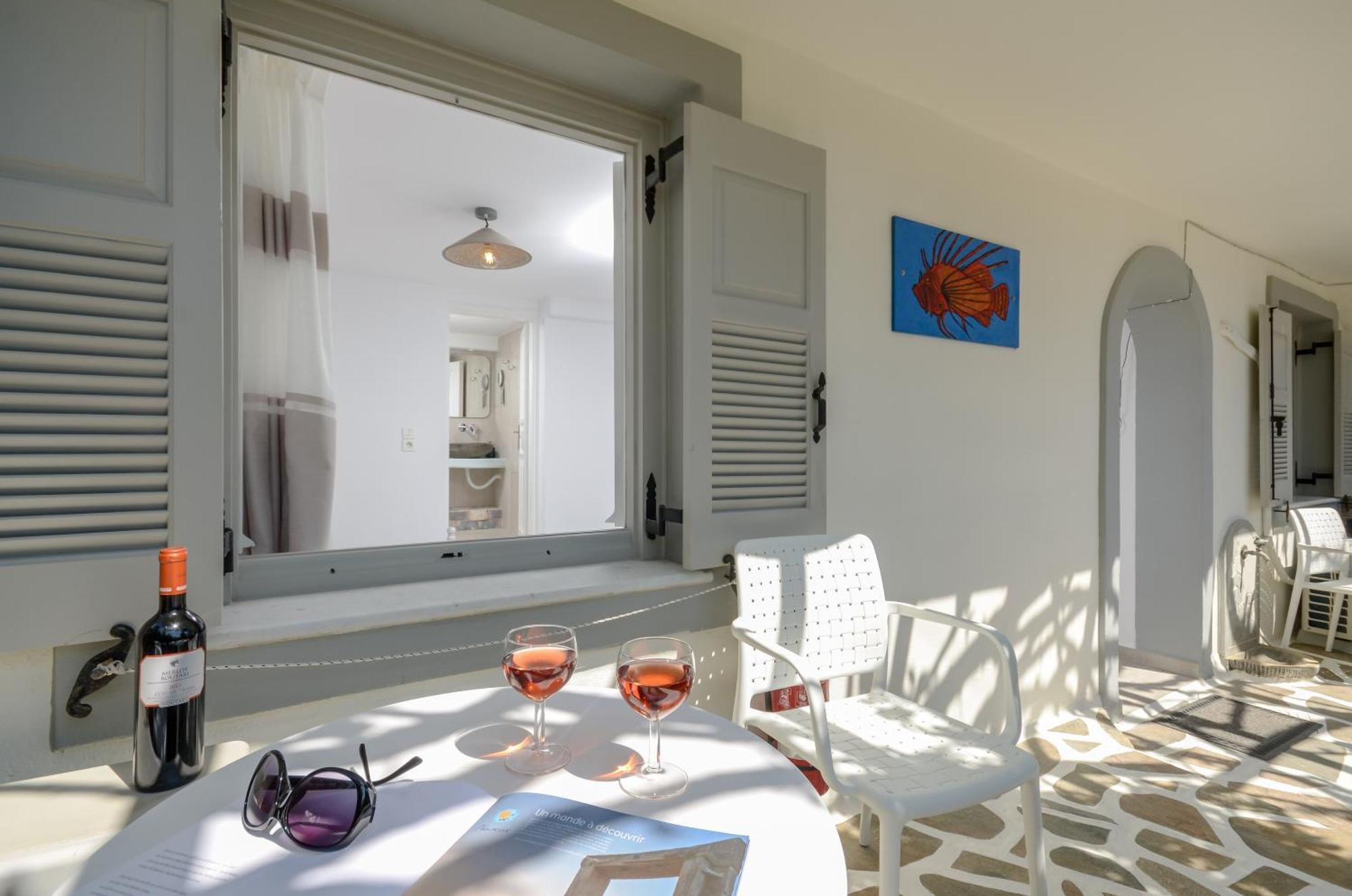 Sofi Pension Naxos City Exteriör bild