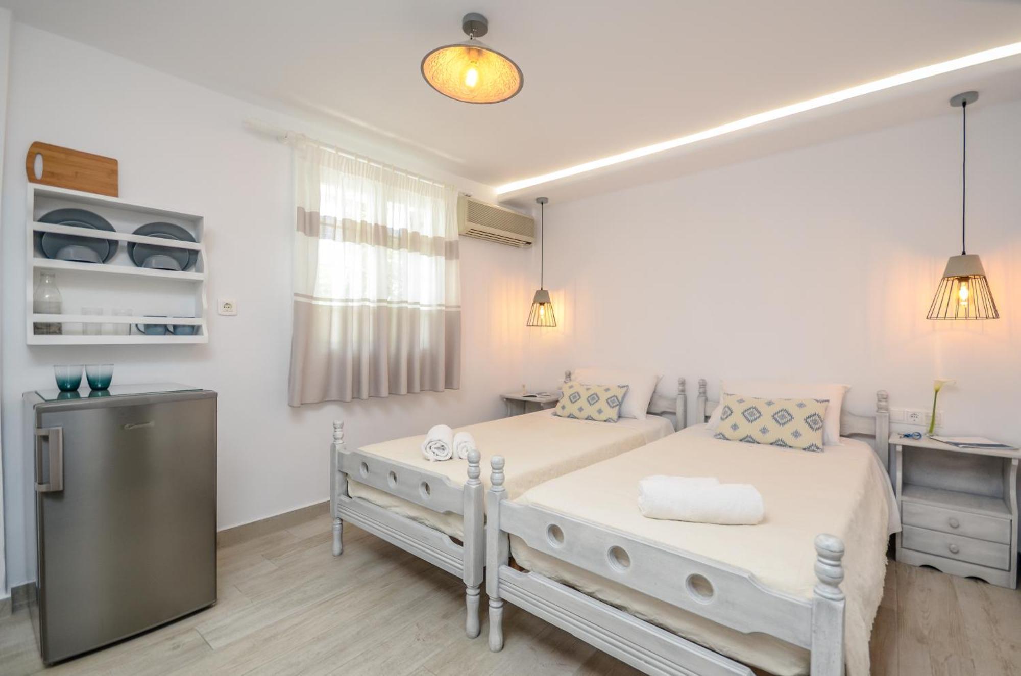 Sofi Pension Naxos City Exteriör bild