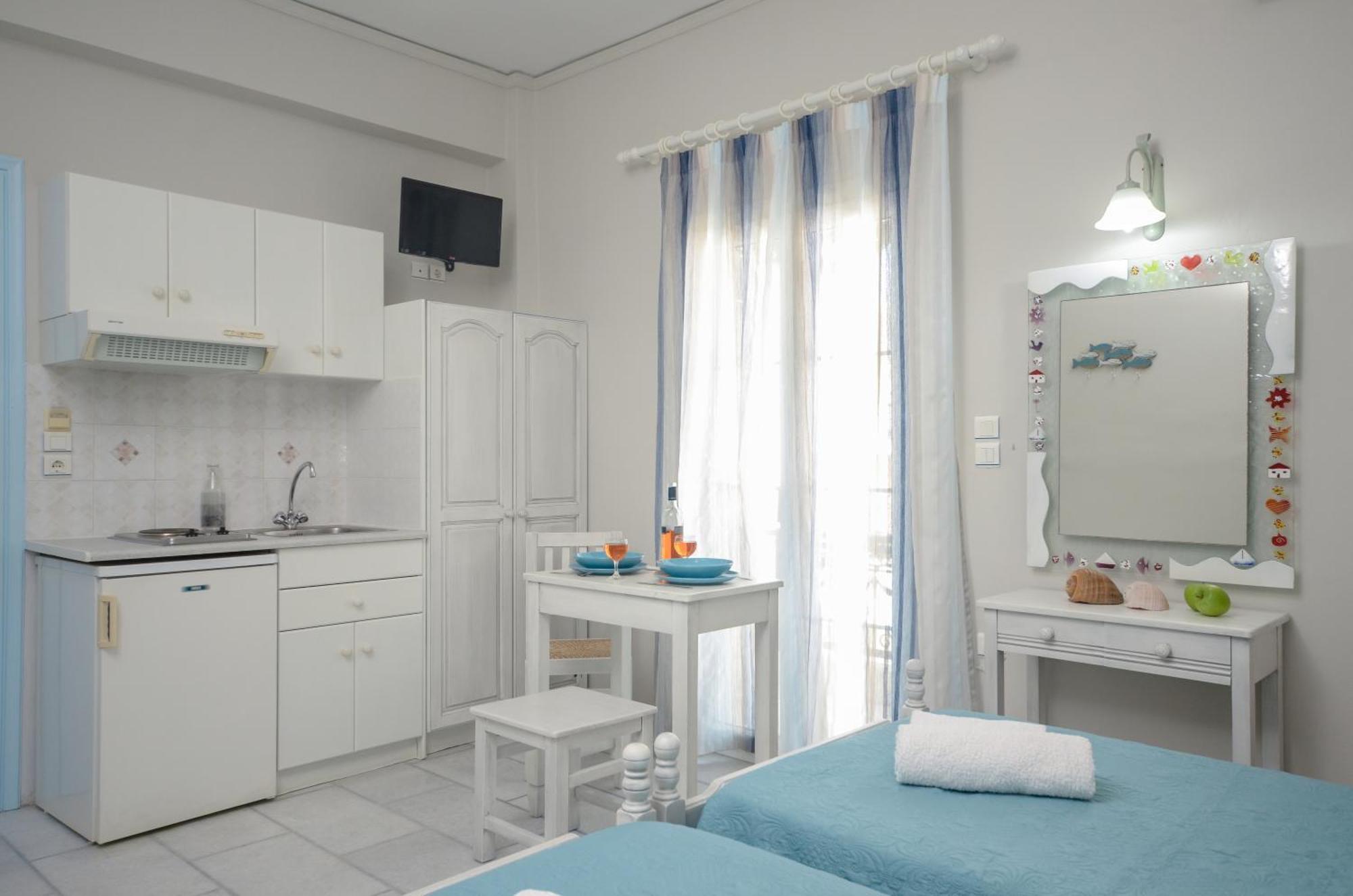 Sofi Pension Naxos City Exteriör bild