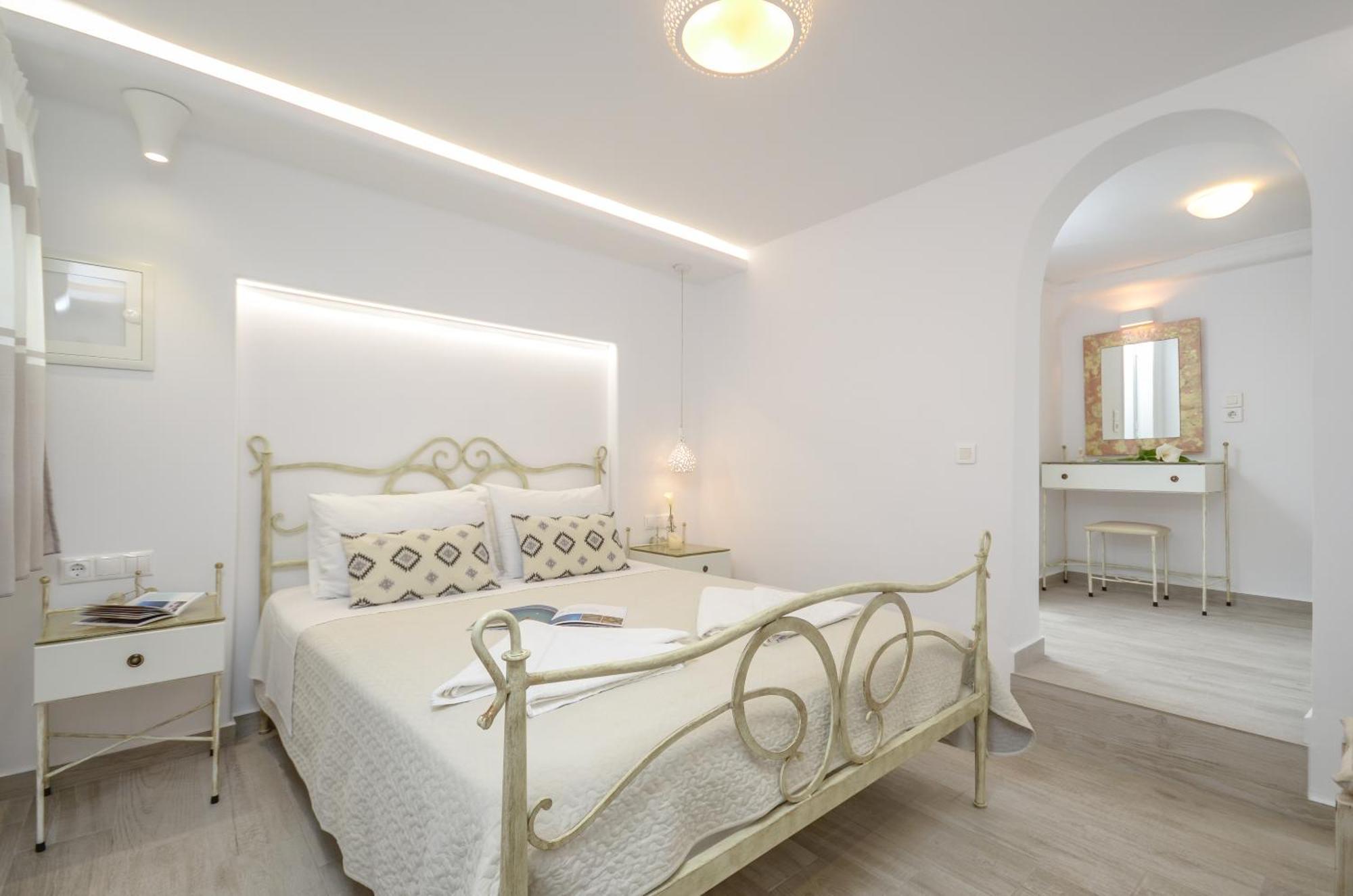 Sofi Pension Naxos City Exteriör bild