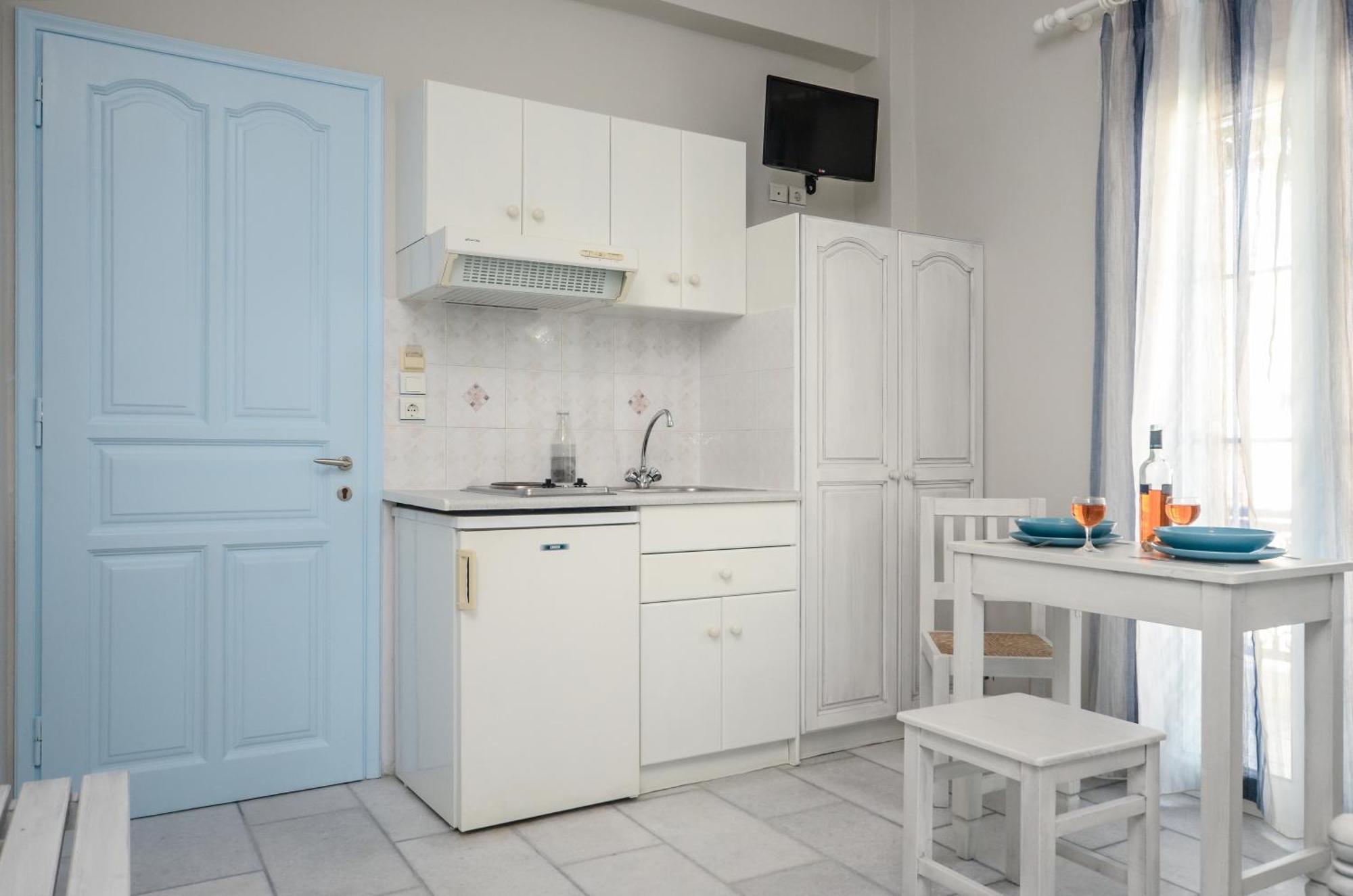 Sofi Pension Naxos City Exteriör bild