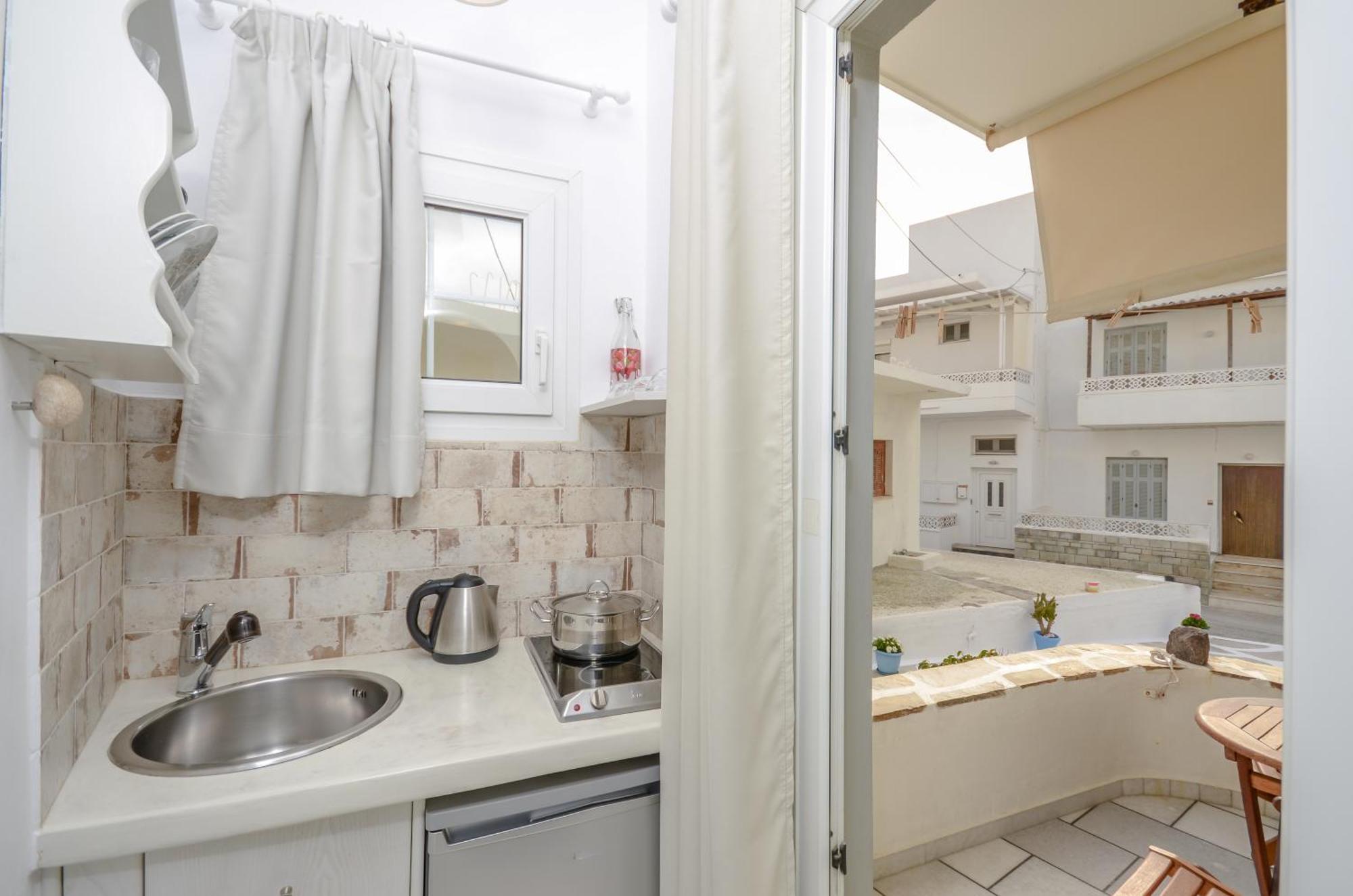 Sofi Pension Naxos City Exteriör bild