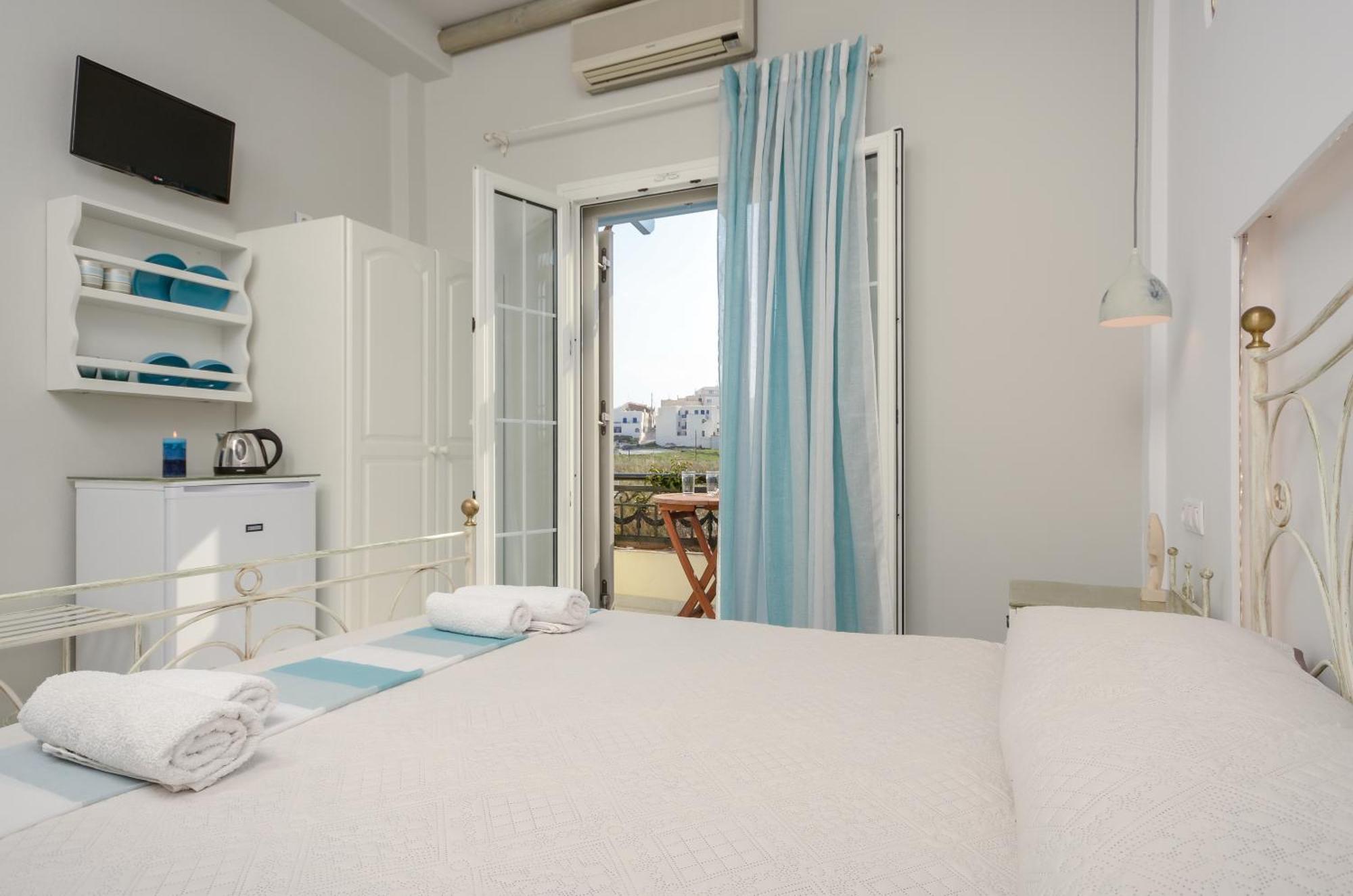 Sofi Pension Naxos City Exteriör bild